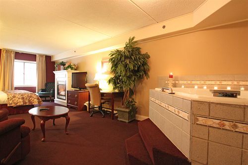 Hotel Fireside & West Lebanon